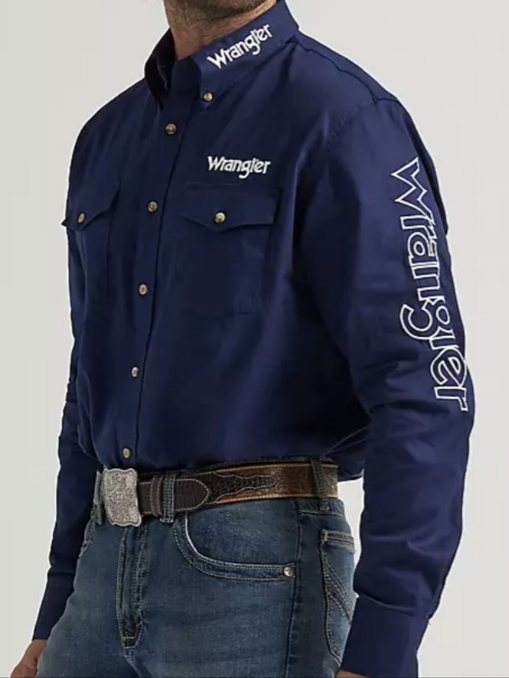 Men's Wrangler® NWOT Logo Long Sleeve Button Down Solid Shirt Navy Size Large